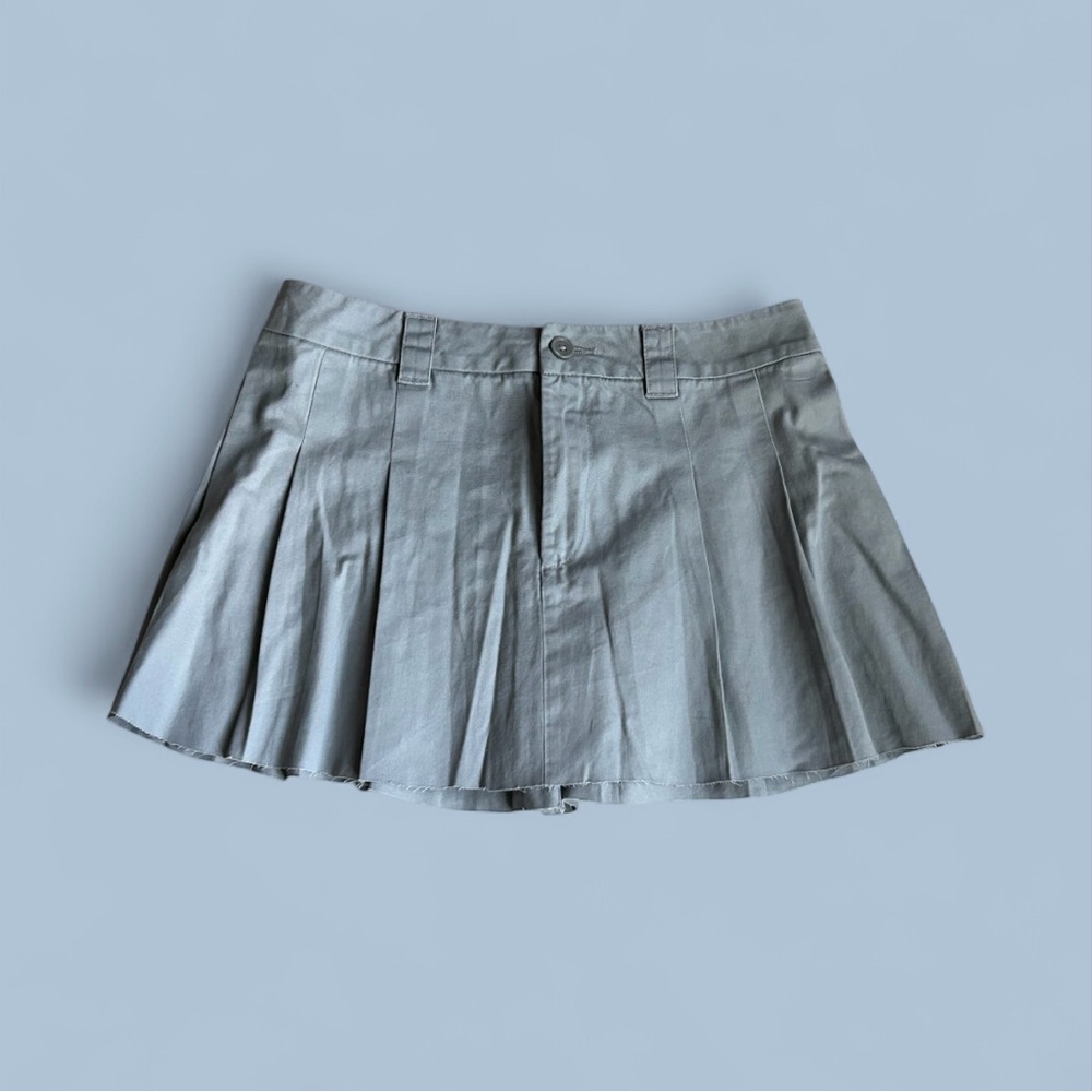 H&M pleated mini skirt
